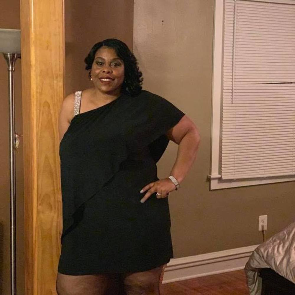 Meet your Posher, Sharon